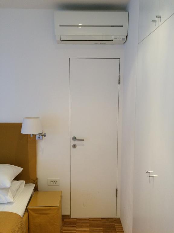 B&B Petra Varl Accommodation Λιουμπλιάνα Εξωτερικό φωτογραφία